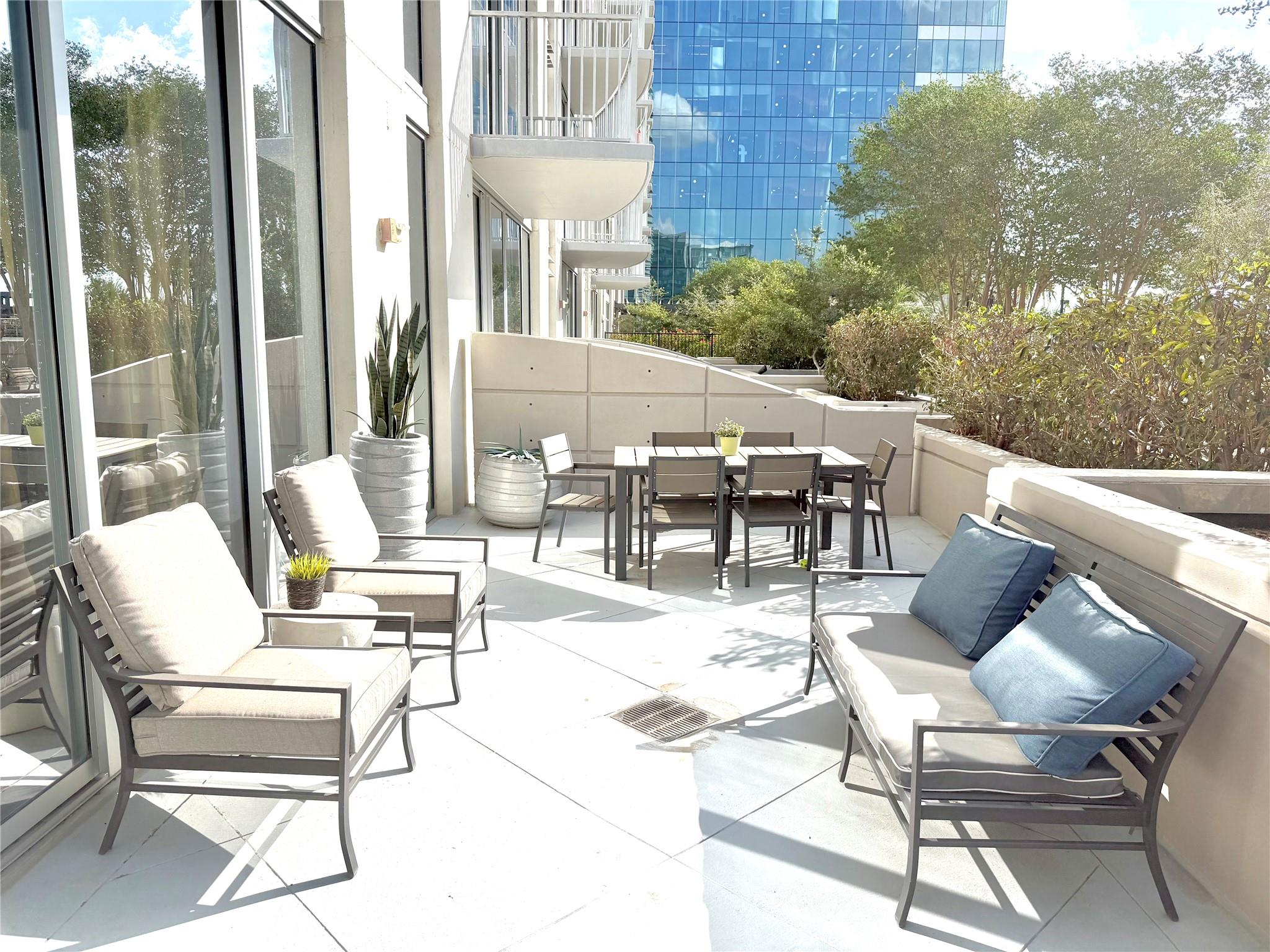 360 Nueces St # 914, Austin, TX 78701