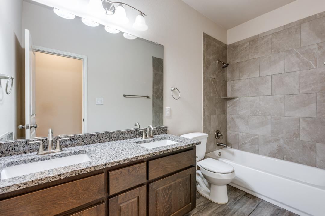 20037 Navarre Ter, Pflugerville, TX 78660