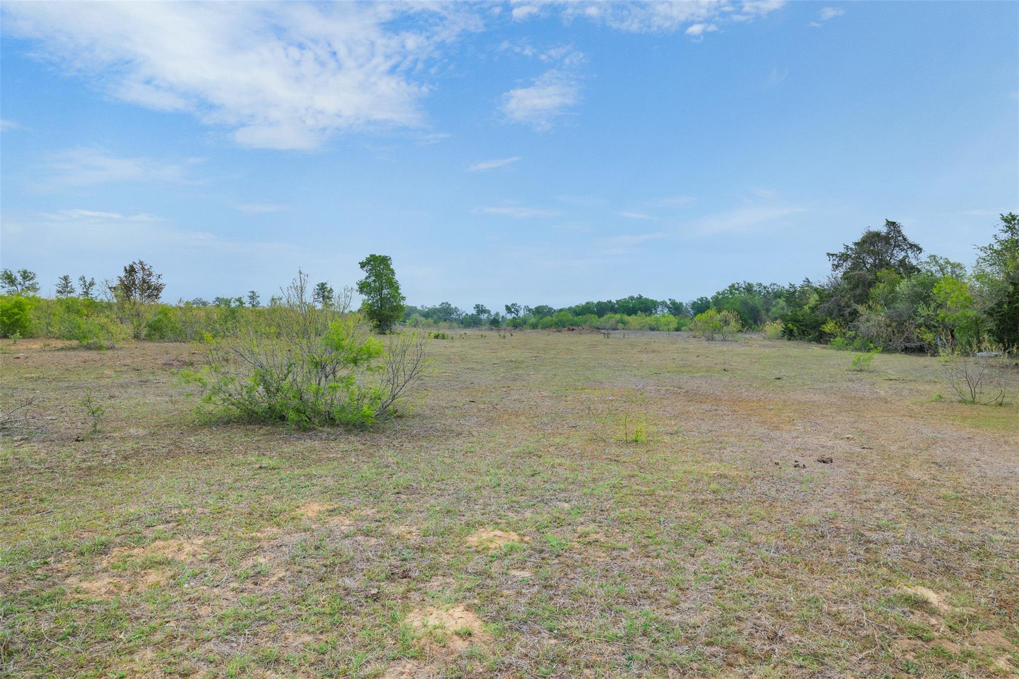 579 Lower Elgin Rd, Elgin, TX 78621