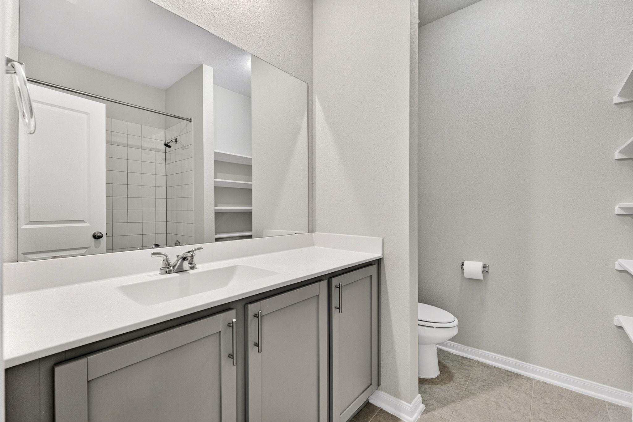 219 Roaming Dr, Hutto, TX 78634