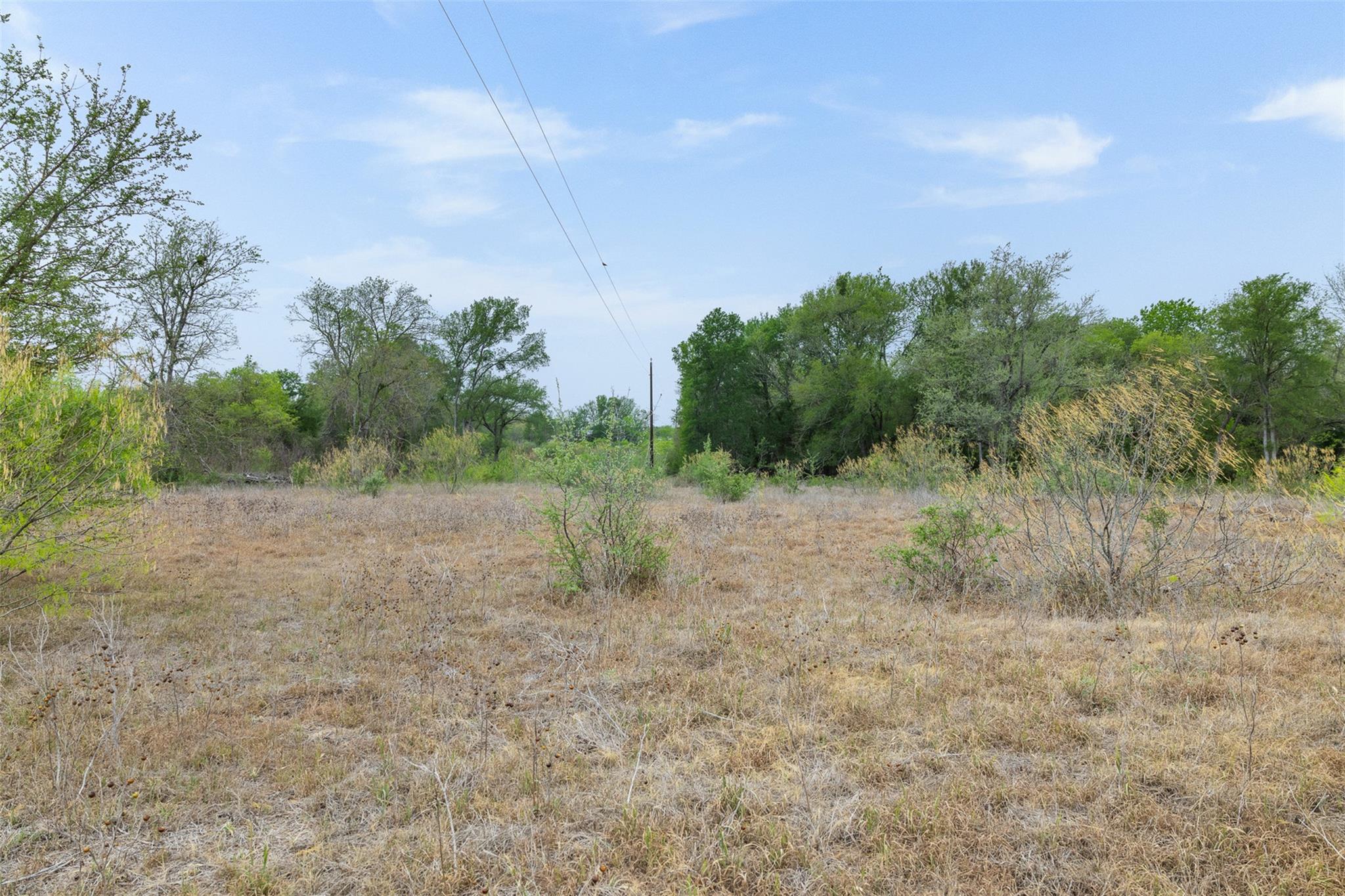 579 Lower Elgin Rd, Elgin, TX 78621