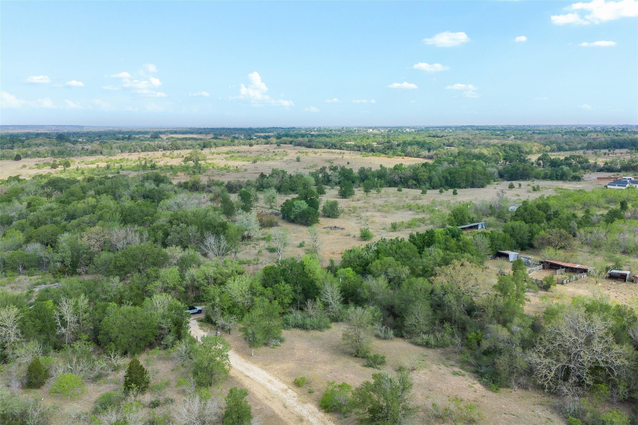 579 Lower Elgin Rd, Elgin, TX 78621