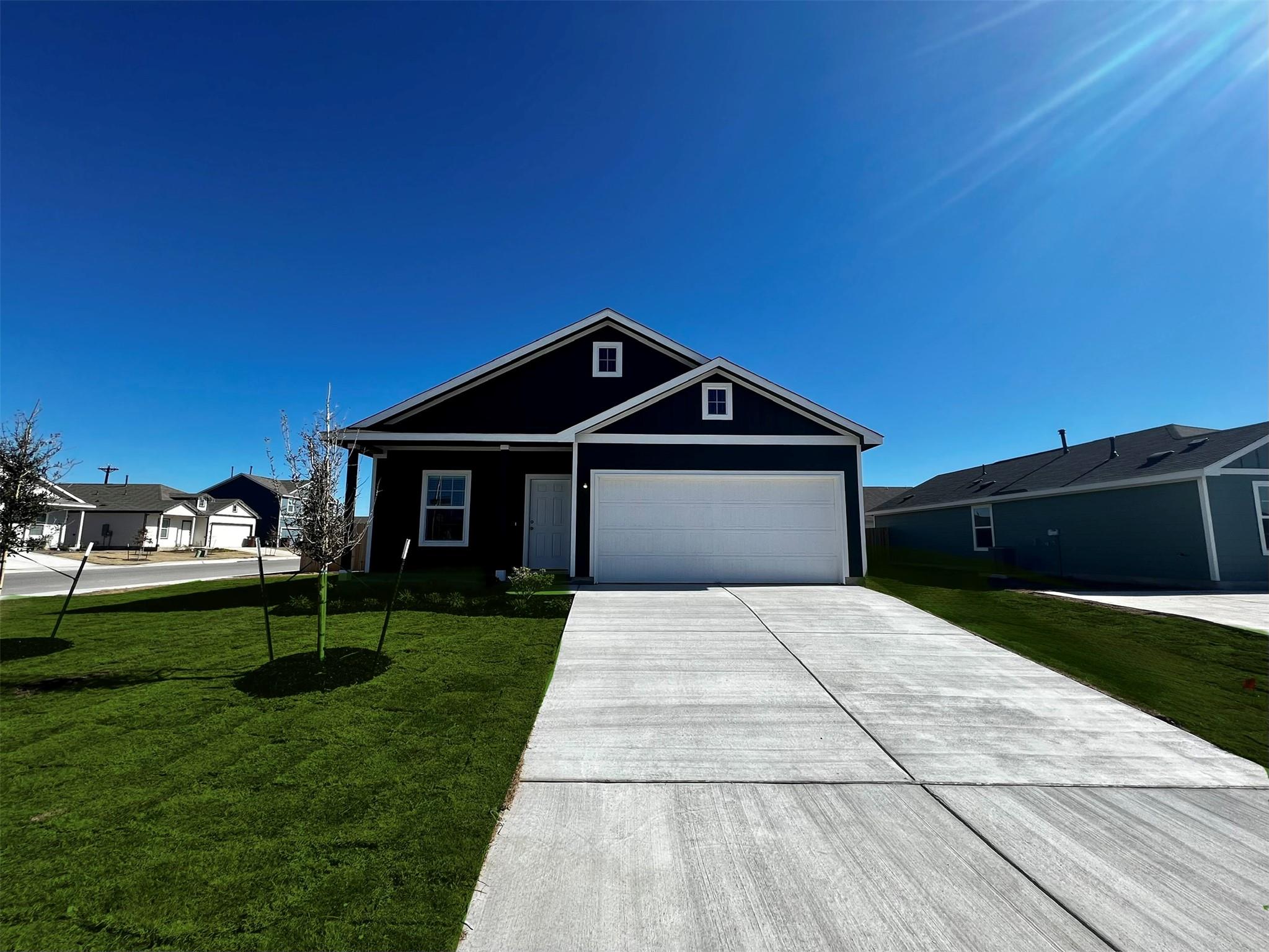 2400 Fullmoon Dr, Lockhart, TX 78644