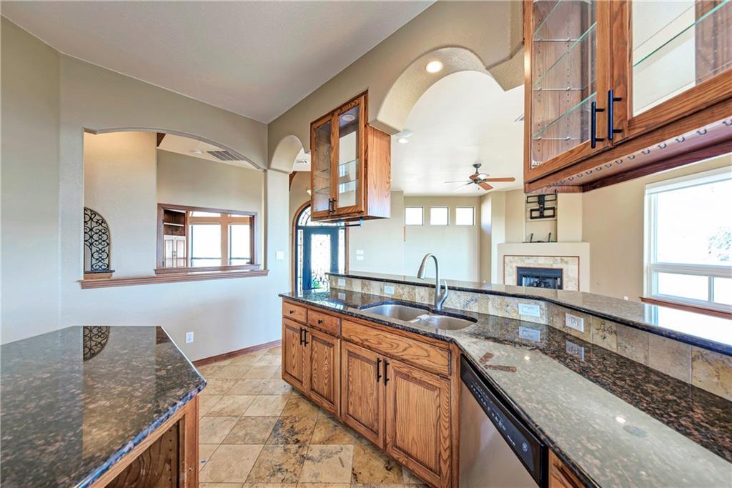 3206 Constitution Dr, Lago Vista, TX 78645