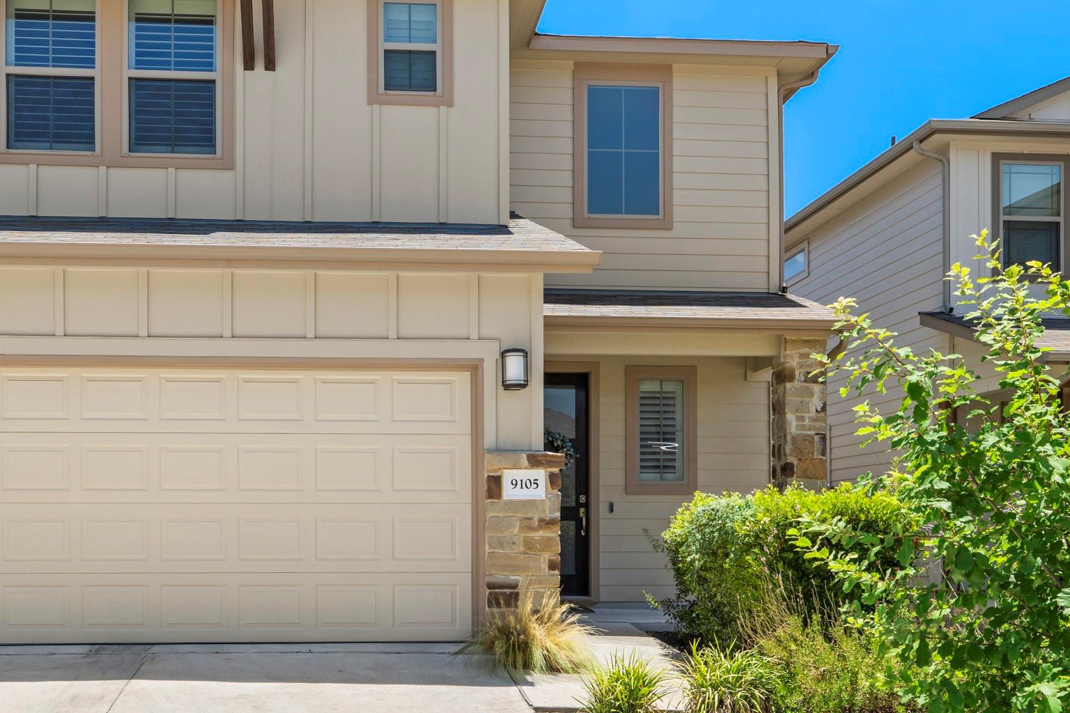 9105 Garnet Dr, Austin, TX 78729