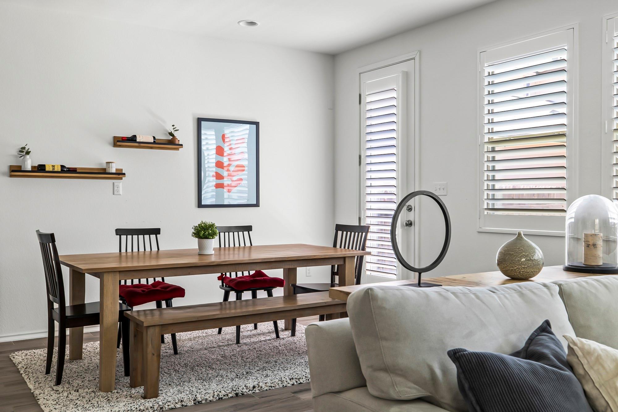 9105 Garnet Dr, Austin, TX 78729