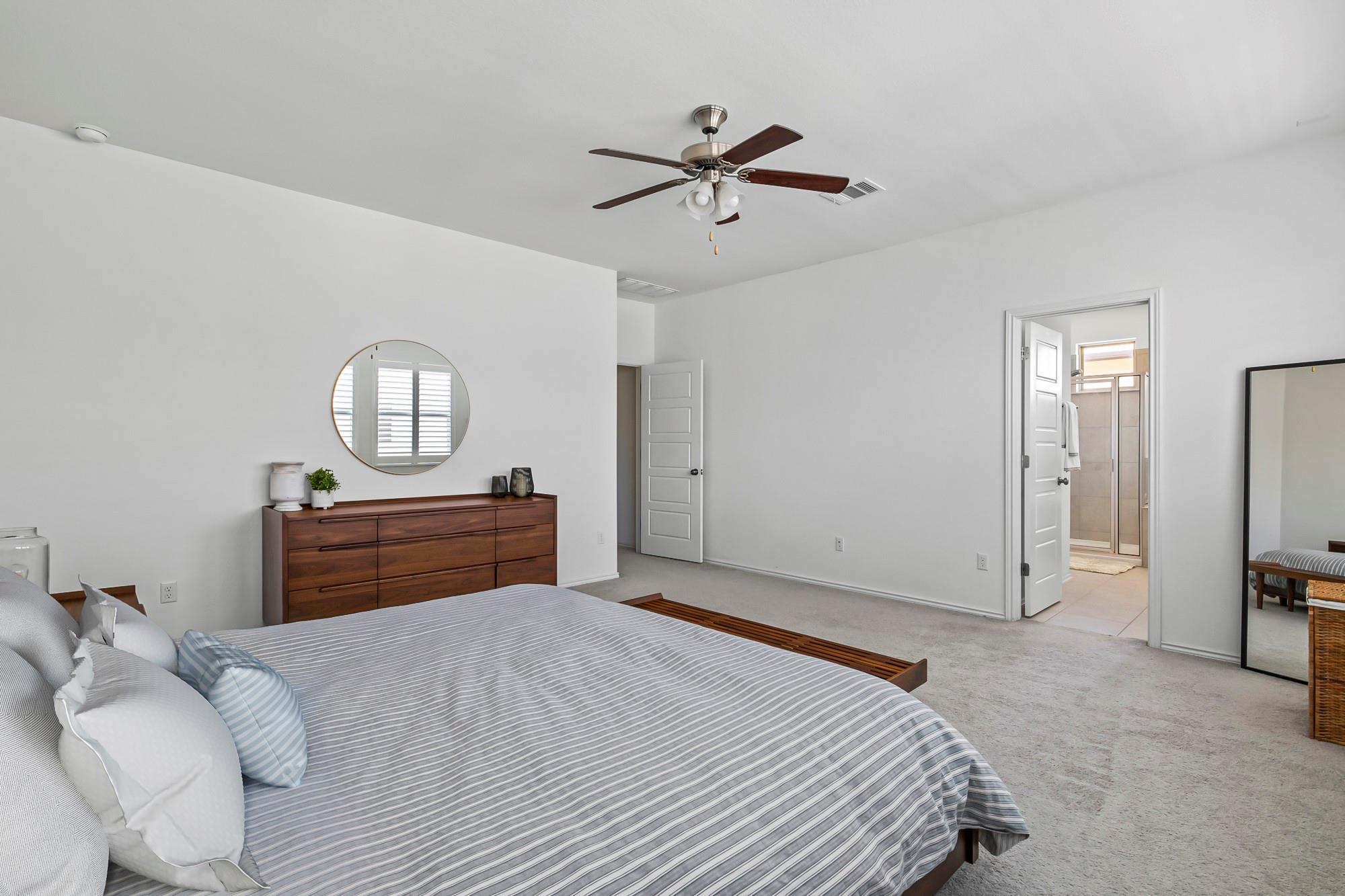 9105 Garnet Dr, Austin, TX 78729