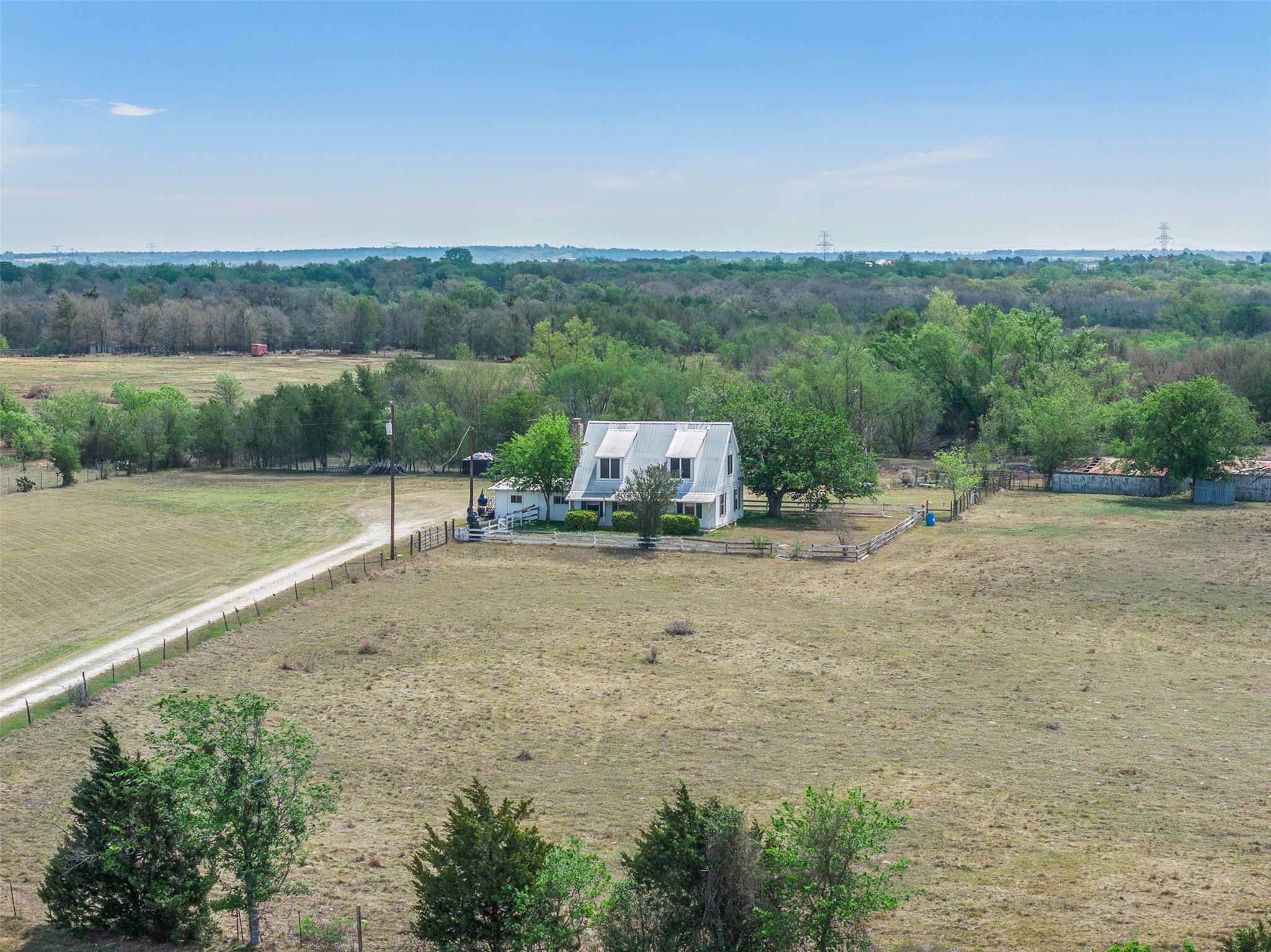 763 Upper Elgin River Rd, Elgin, TX 78621