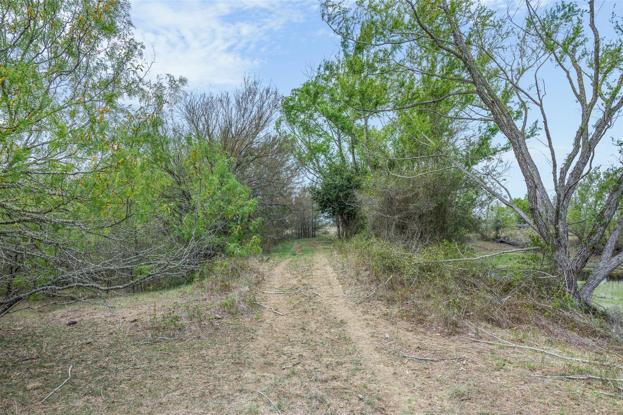 763 Upper Elgin River Rd, Elgin, TX 78621