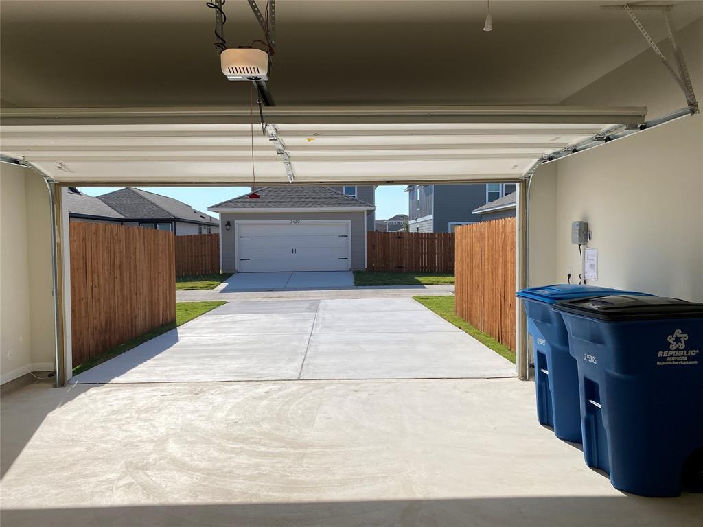 2408 Oscar Eli Pl, Round Rock, TX 78665