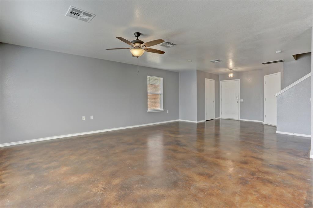 5913 Silver Screen Dr, Austin, TX 78747