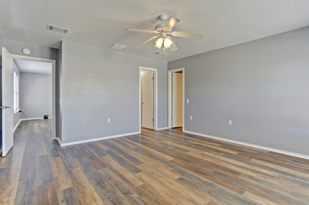 5913 Silver Screen Dr, Austin, TX 78747