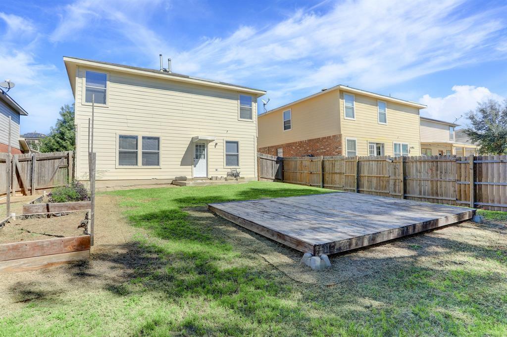 5913 Silver Screen Dr, Austin, TX 78747