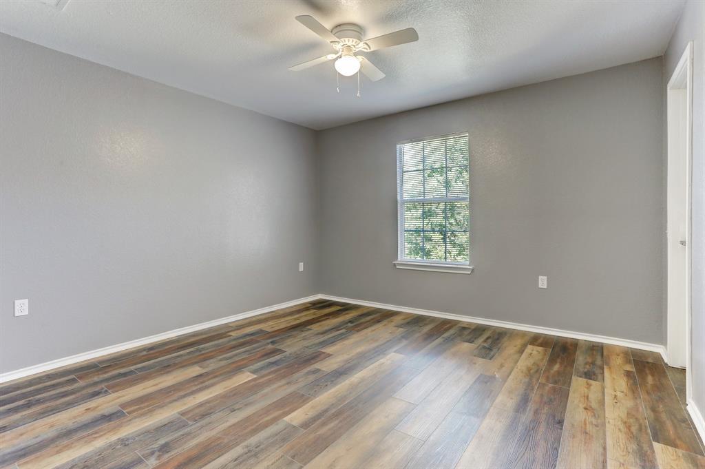 5913 Silver Screen Dr, Austin, TX 78747