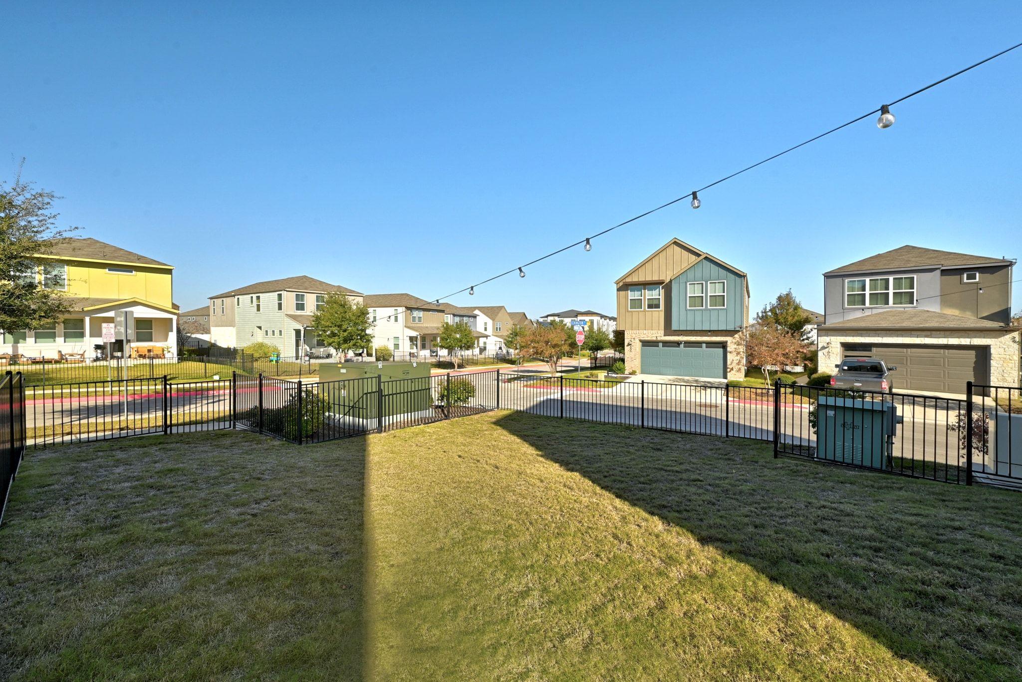 7416 Travertine Spring Dr, Austin, TX 78744