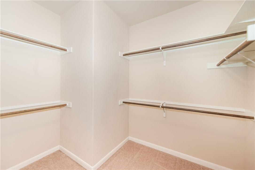 117 Colthorpe Ln, Hutto, TX 78634