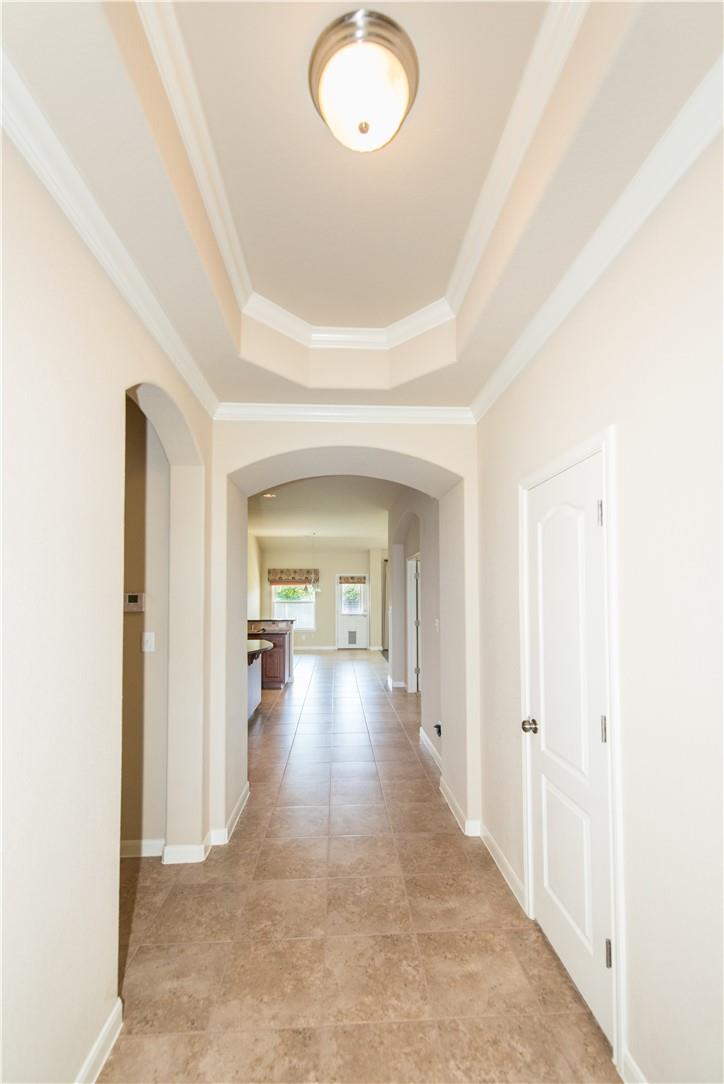 117 Colthorpe Ln, Hutto, TX 78634