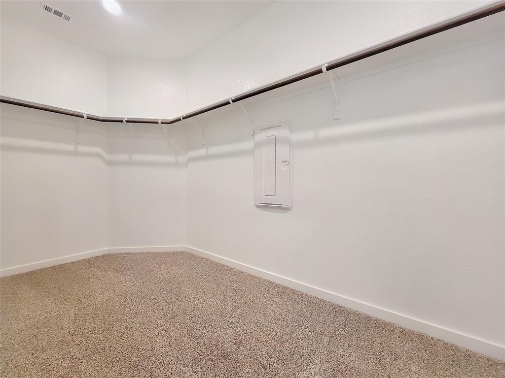 2032 Bobtail Pass, Leander, TX 78641