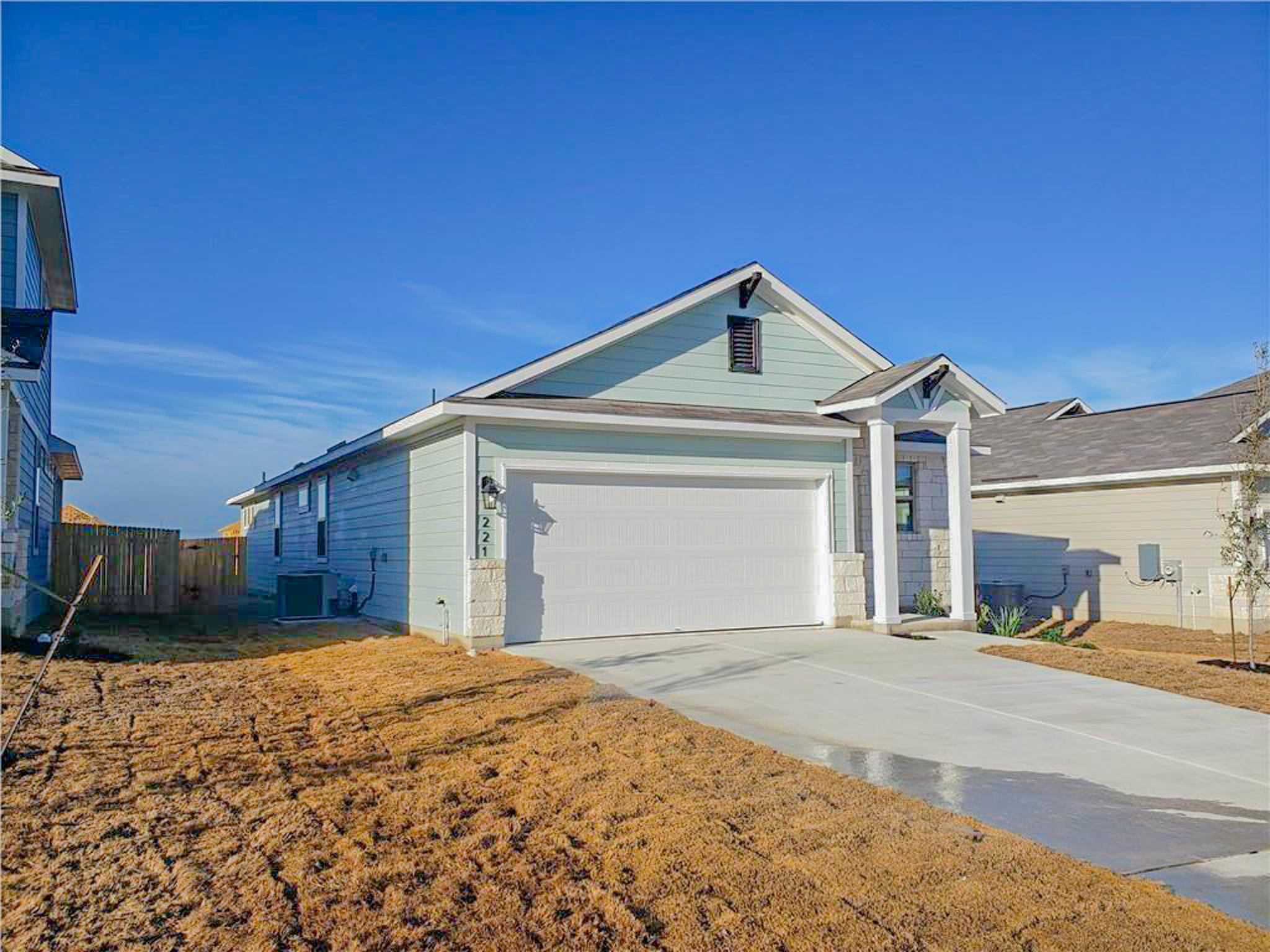 221 El Dorado Rd, Jarrell, TX 76537