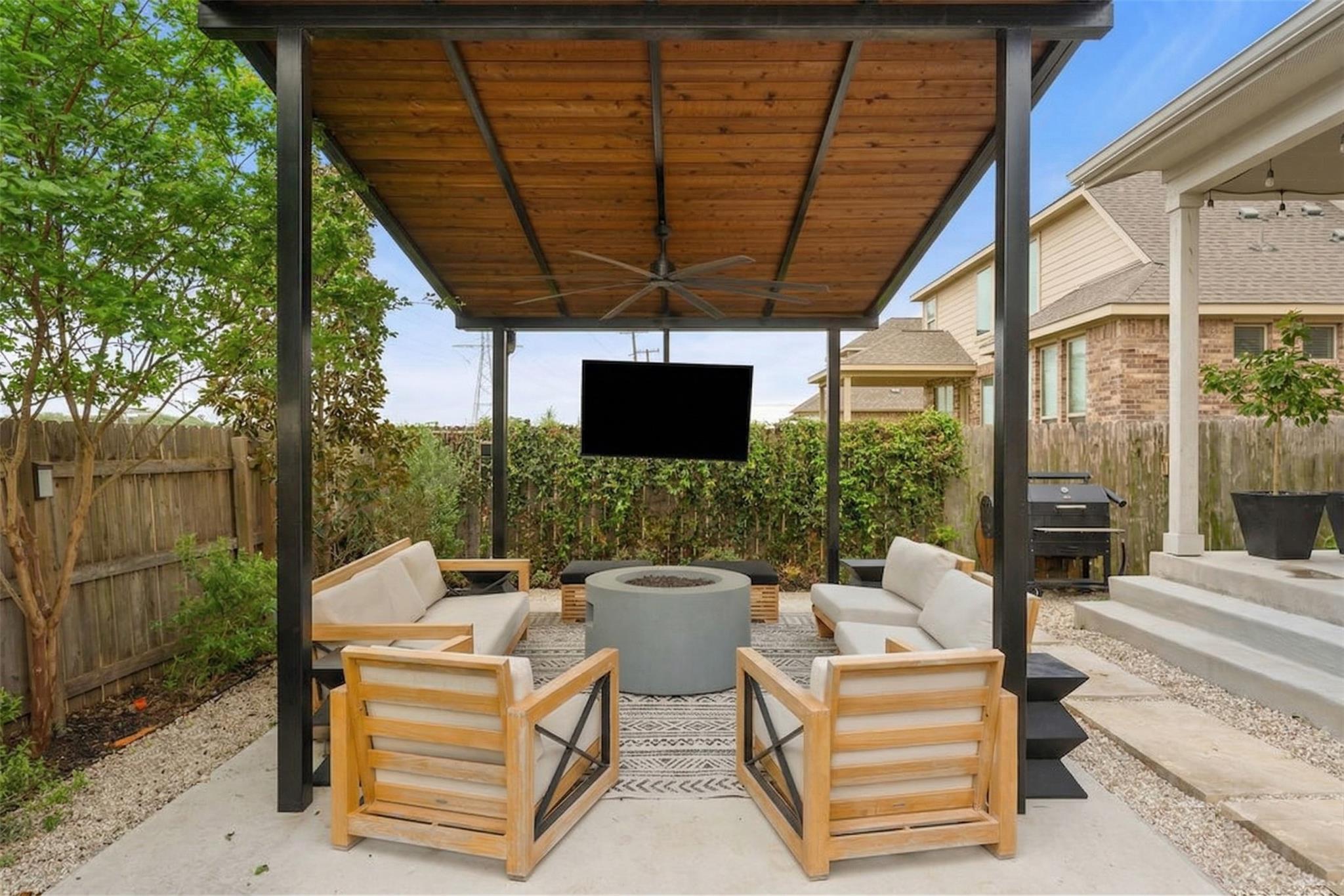 16721 Caperi Dr, Pflugerville, TX 78660