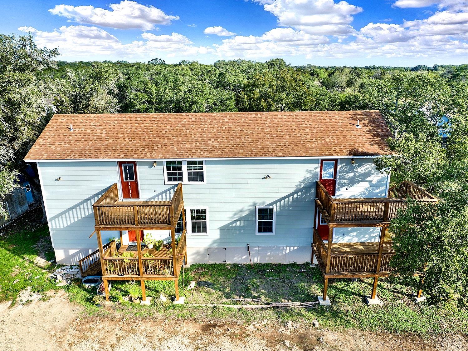 207 Oakwood Loop, San Marcos, TX 78666