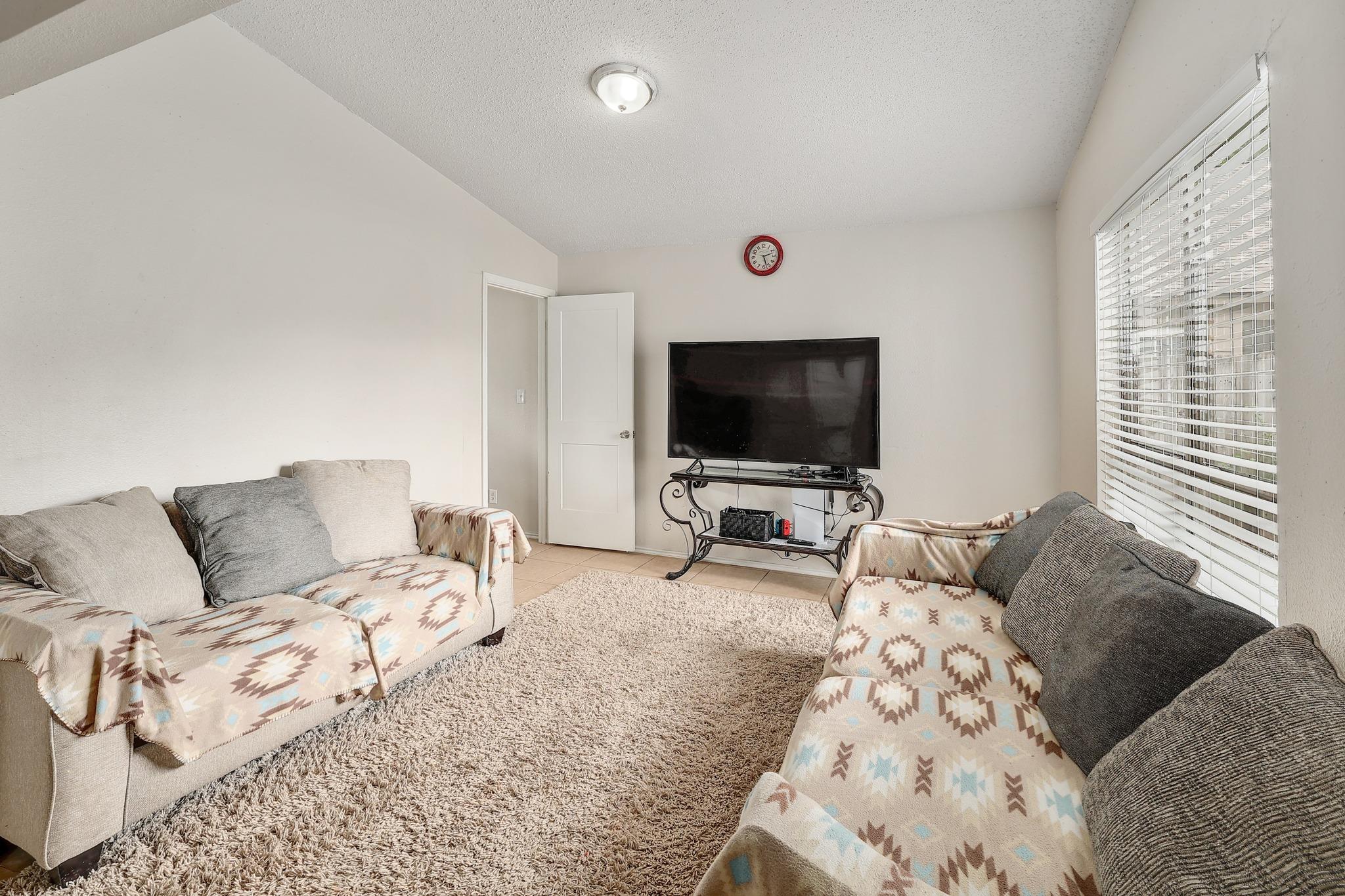 9901 Parliament House Rd, Austin, TX 78729