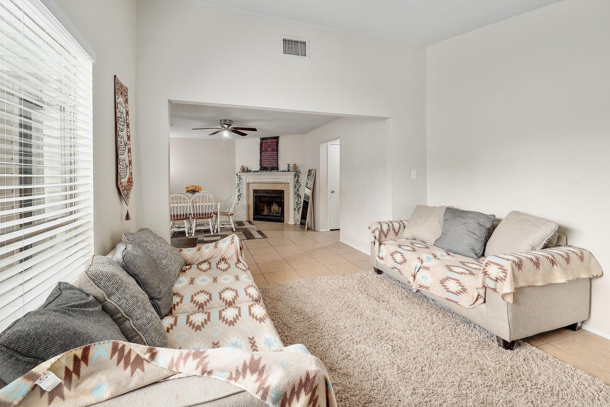 9901 Parliament House Rd, Austin, TX 78729