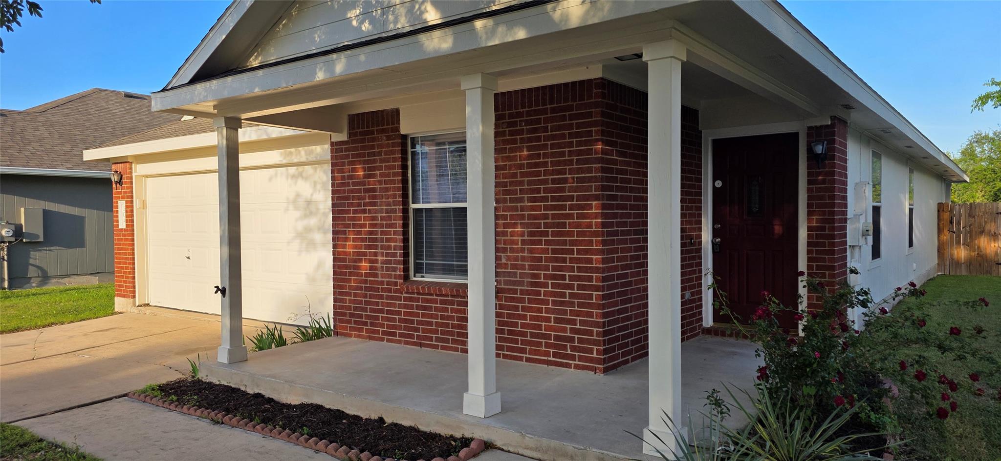 204 Quail Hollow Dr, Hutto, TX 78634