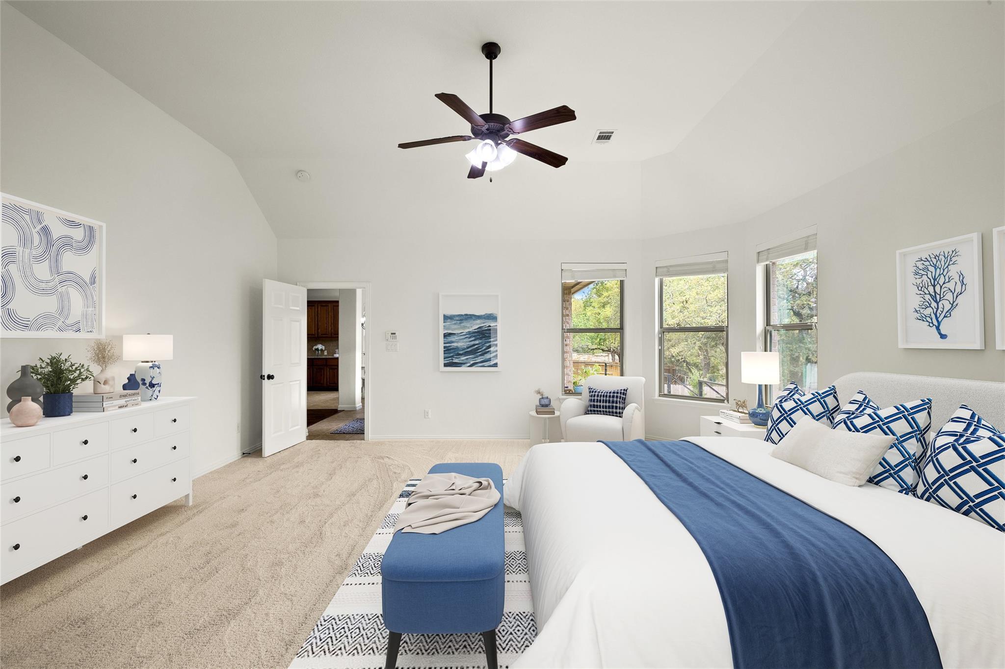 425 Catalina Ln, Austin, TX 78737