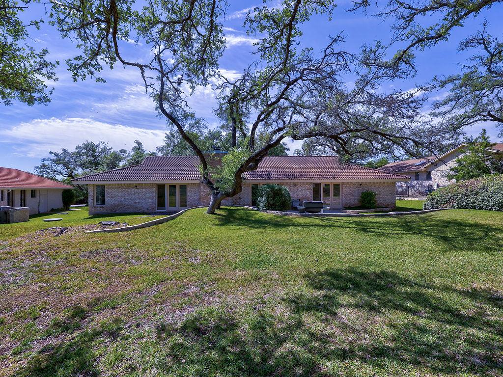 903 Vanguard St, Lakeway, TX 78734