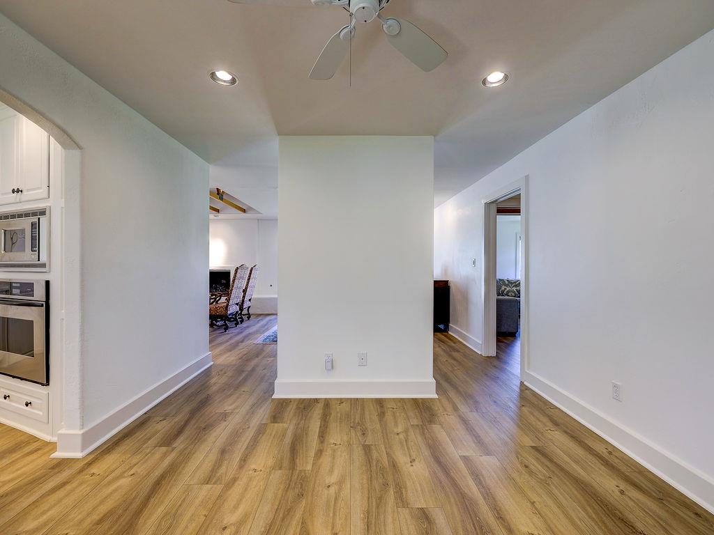 903 Vanguard St, Lakeway, TX 78734