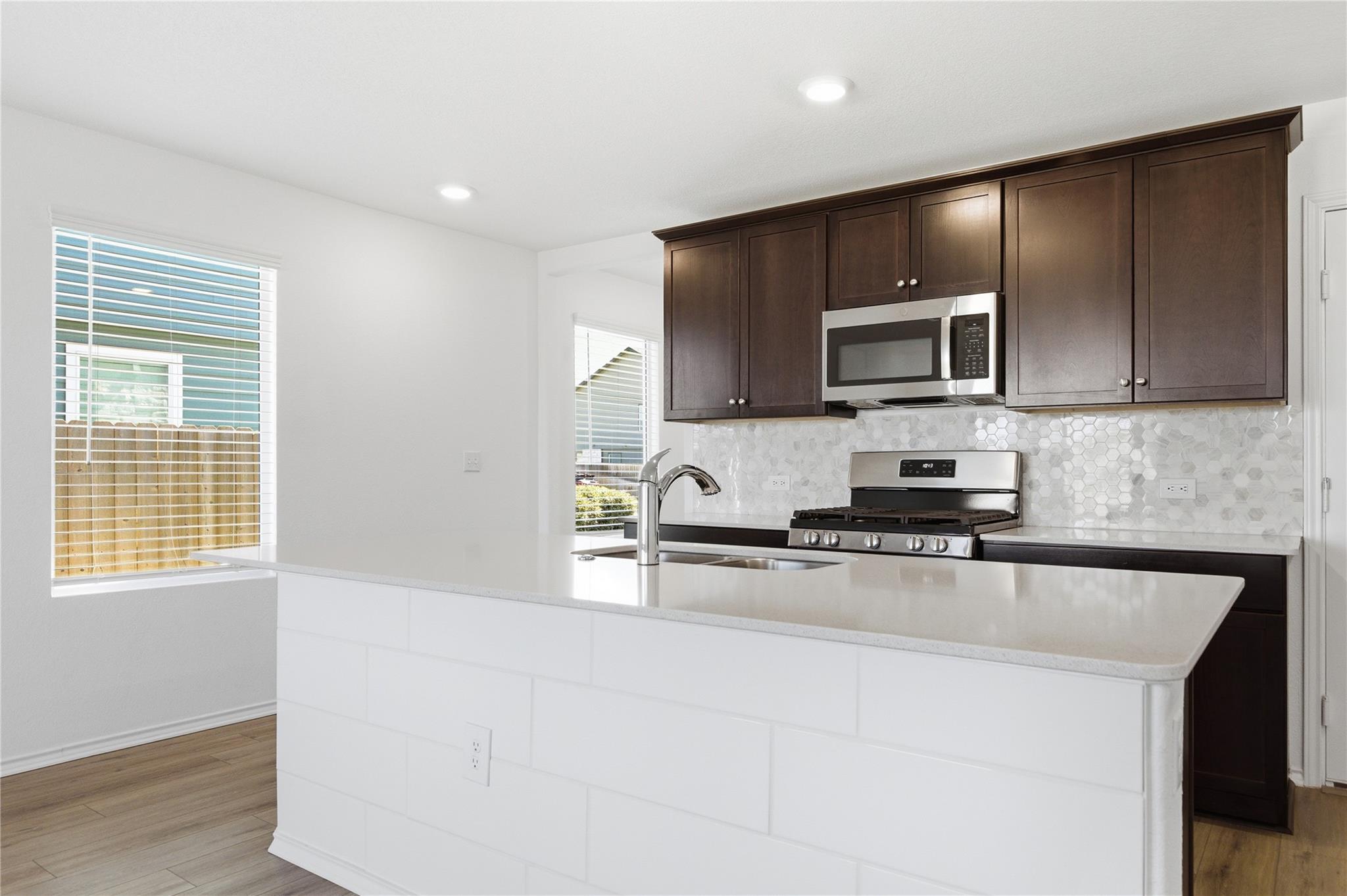 7208 Sparkling Light Dr # B, Del Valle, TX 78617