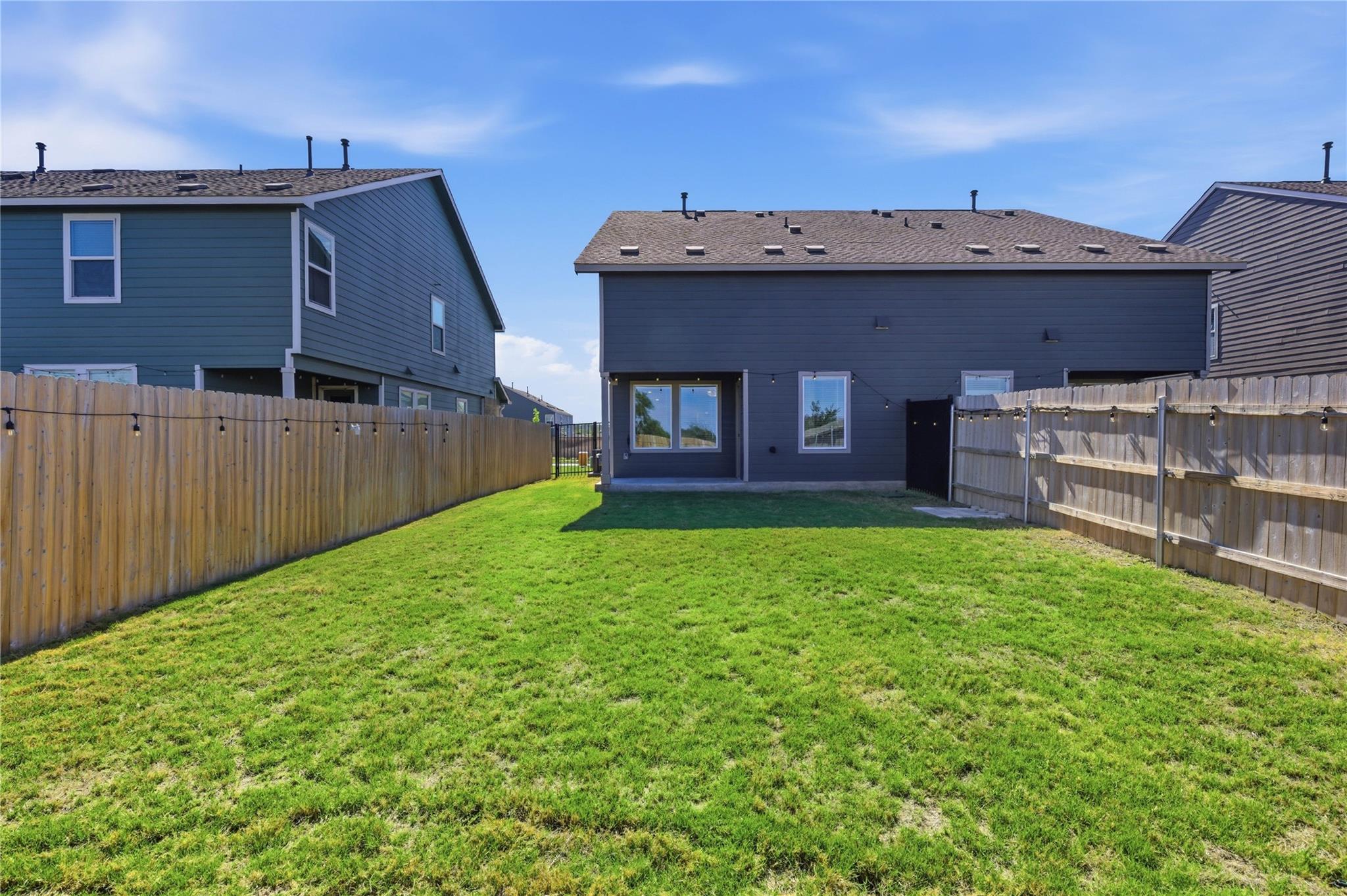 7208 Sparkling Light Dr # B, Del Valle, TX 78617