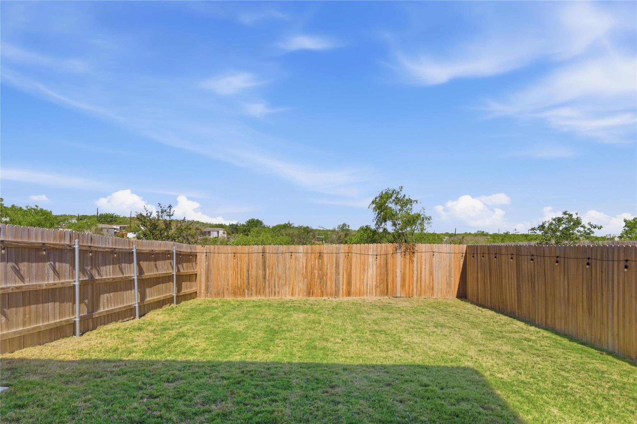 7208 Sparkling Light Dr # B, Del Valle, TX 78617