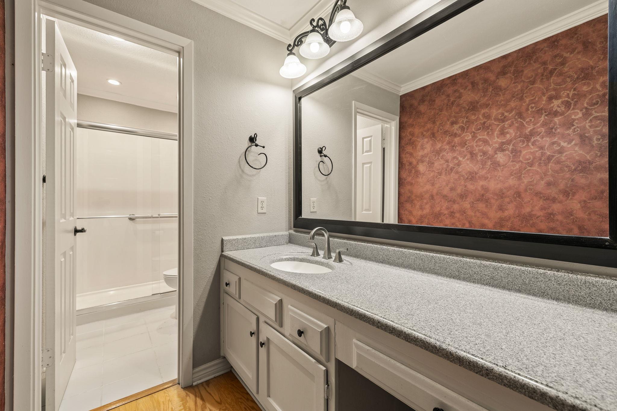 2015 Verbena Dr # 1336AR, Austin, TX 78750