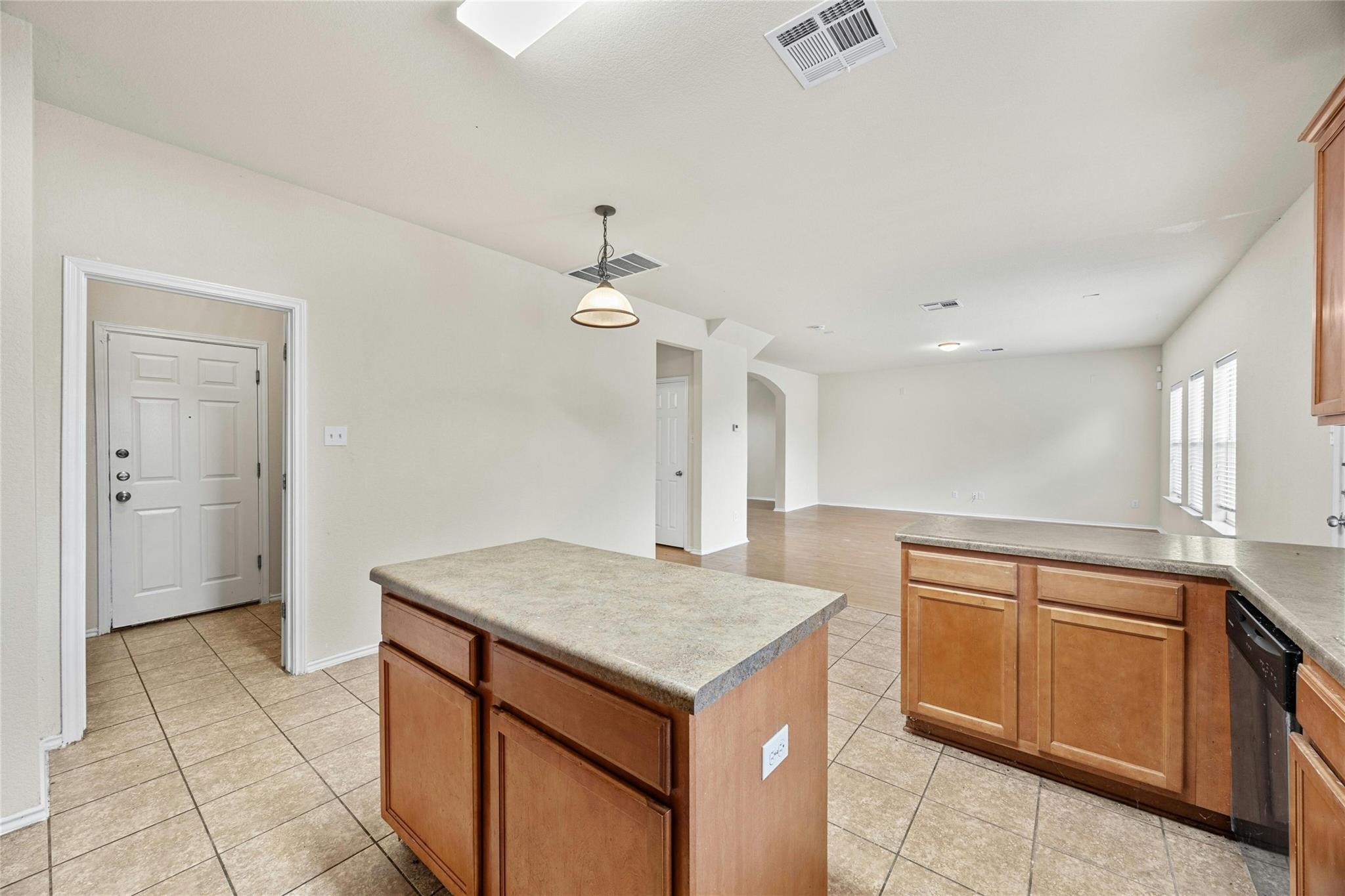 2101 Rachel Ln, Round Rock, TX 78664