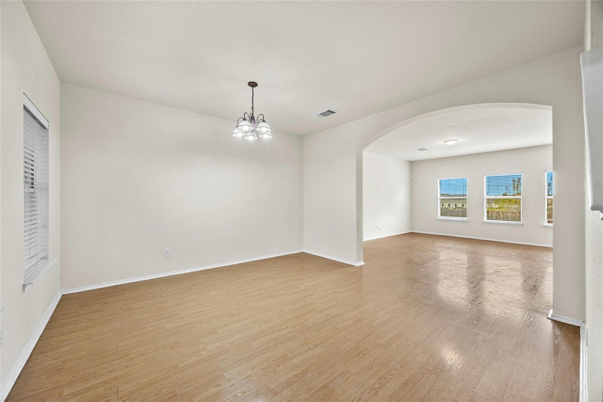 2101 Rachel Ln, Round Rock, TX 78664