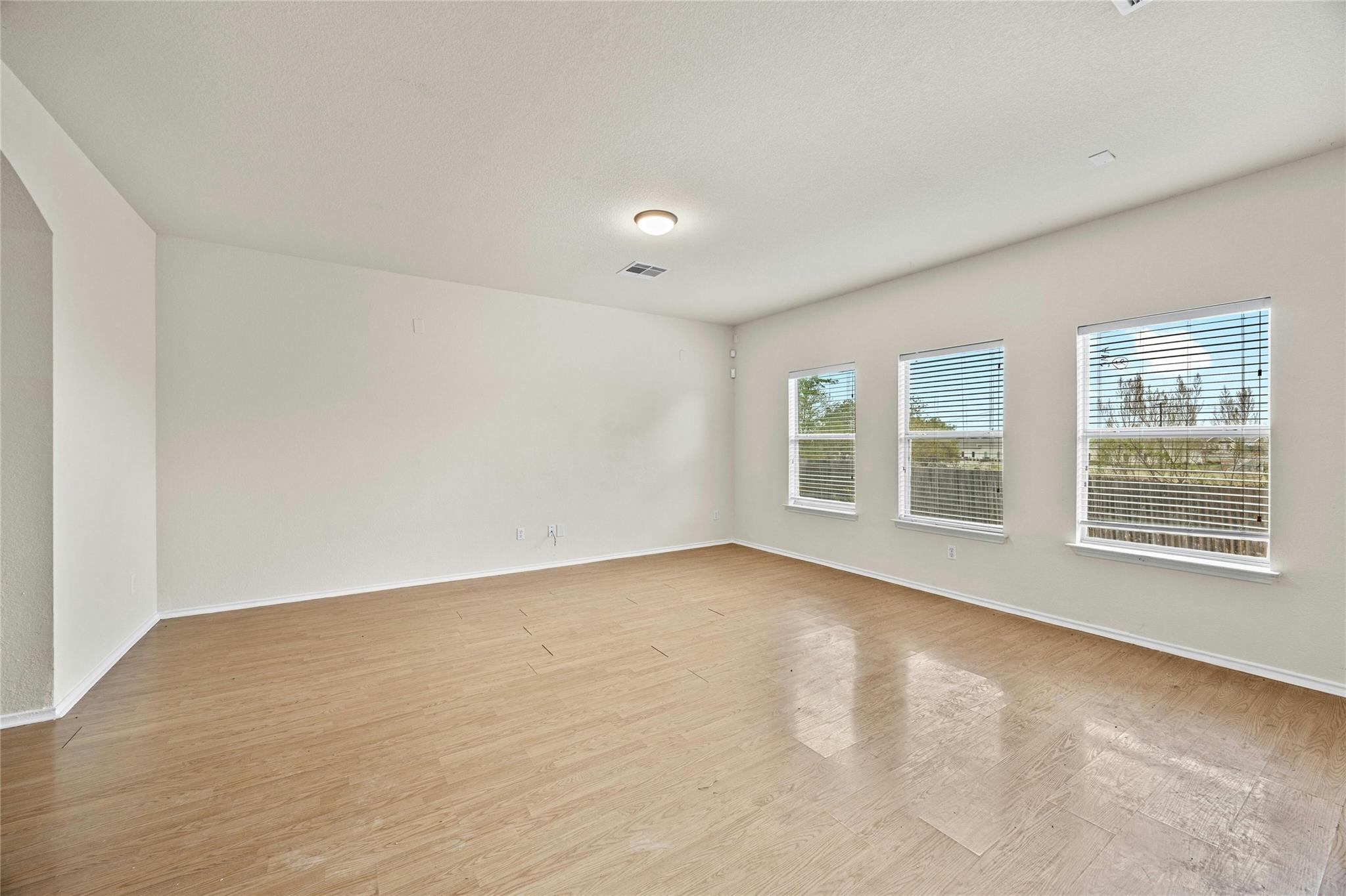 2101 Rachel Ln, Round Rock, TX 78664