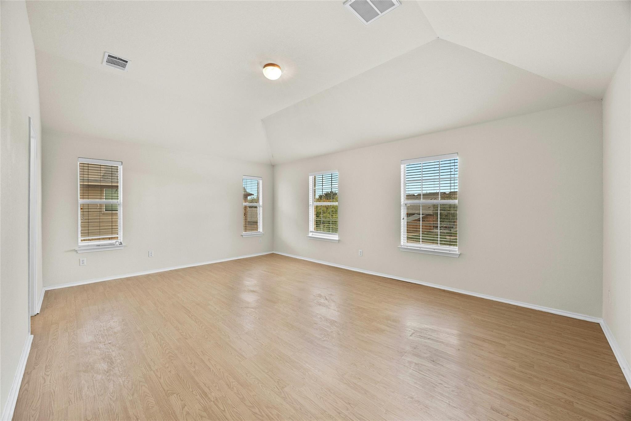 2101 Rachel Ln, Round Rock, TX 78664