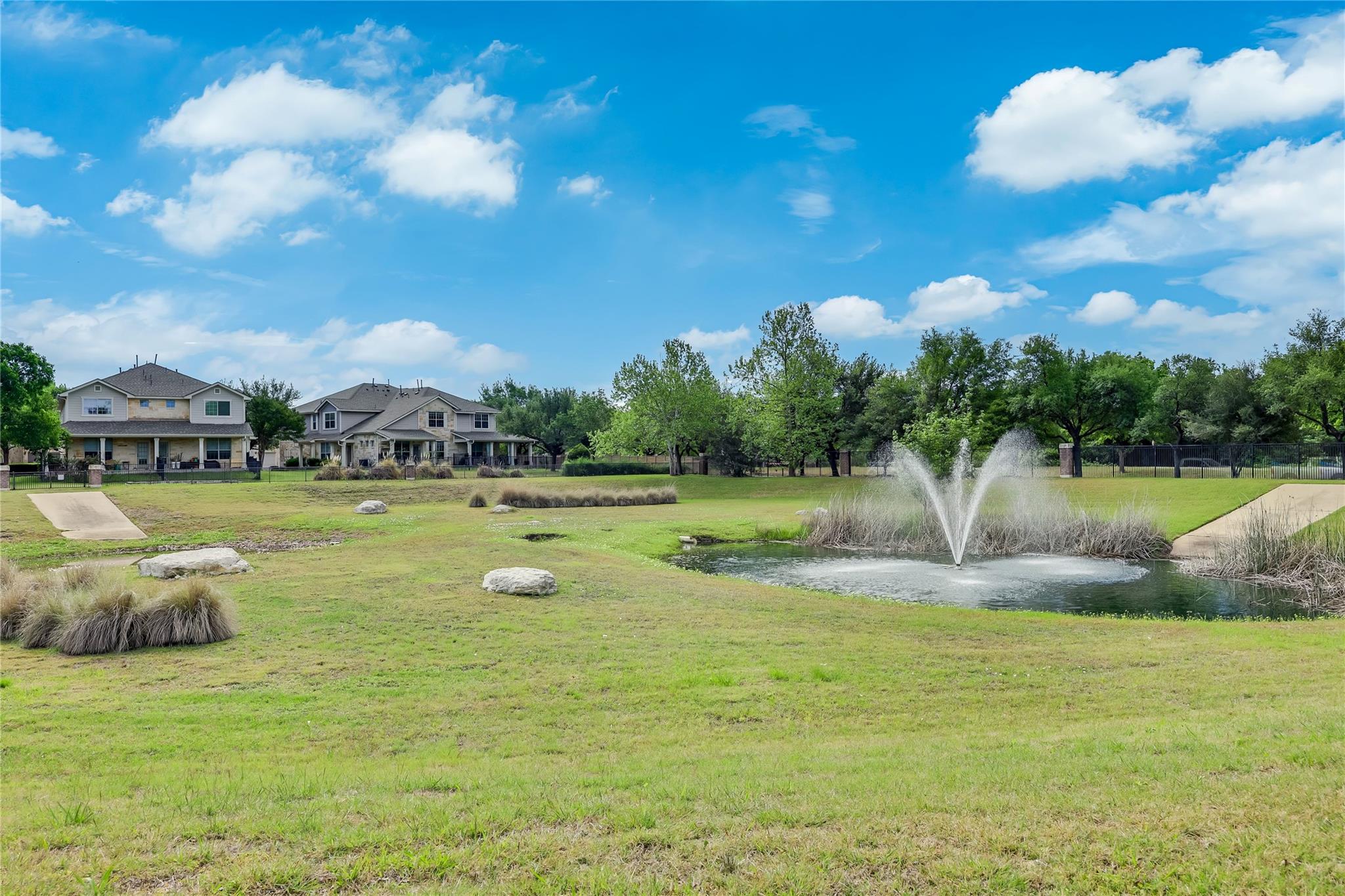 1900 Scofield Ridge Pkwy # 501, Austin, TX 78727