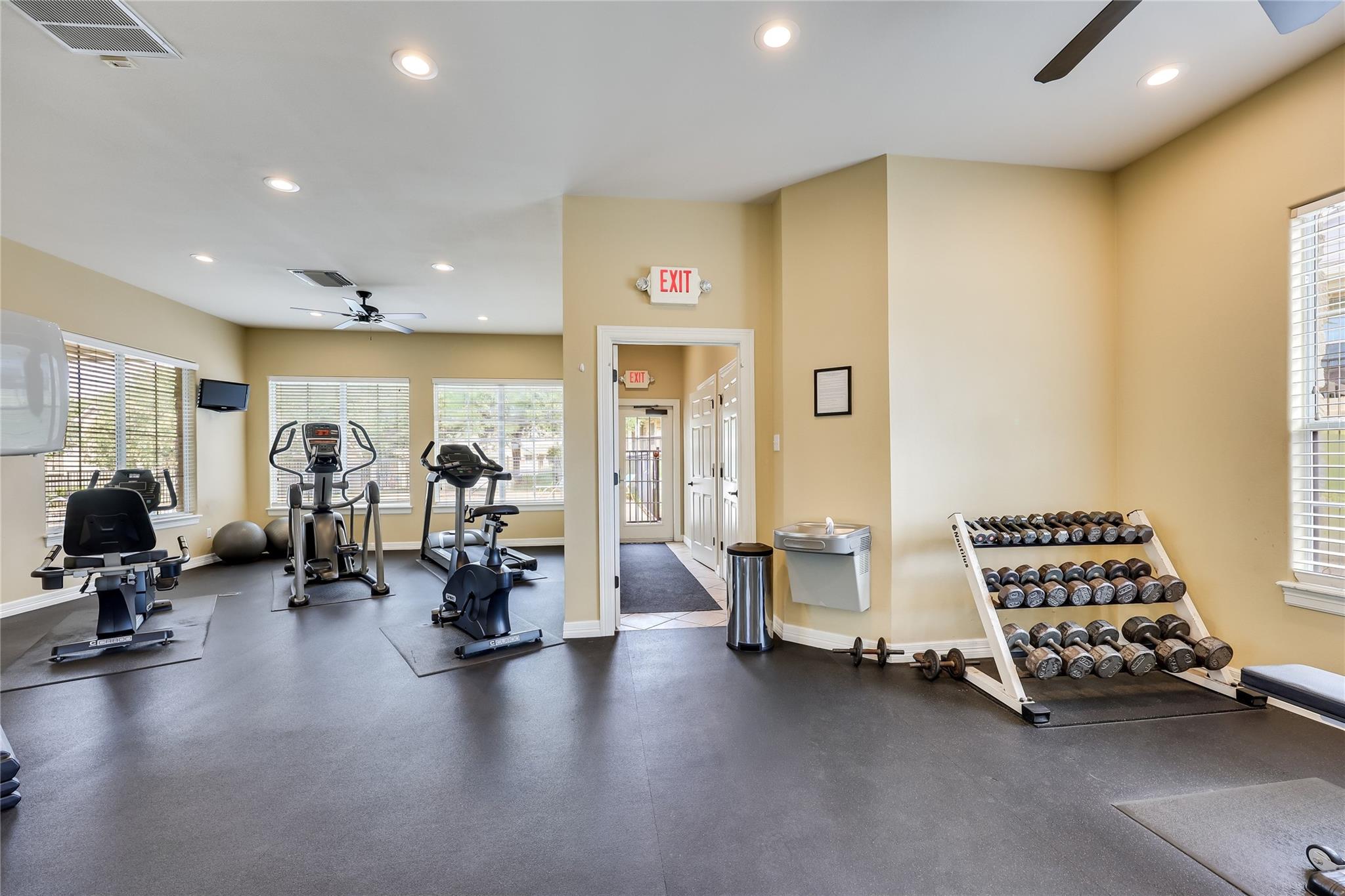 1900 Scofield Ridge Pkwy # 501, Austin, TX 78727