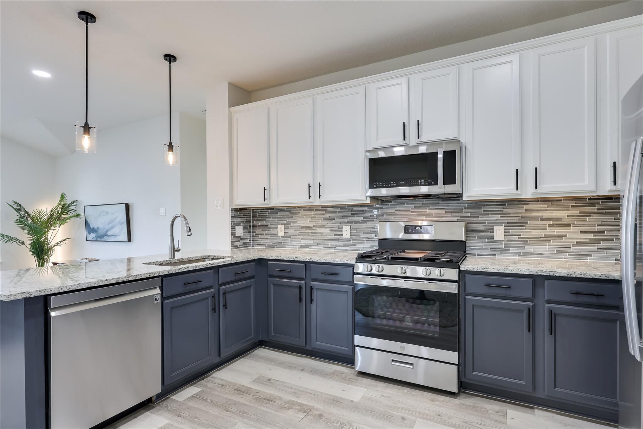 1900 Scofield Ridge Pkwy # 501, Austin, TX 78727