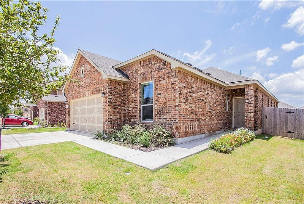 811 Sawbuck Dr, Pflugerville, TX 78660