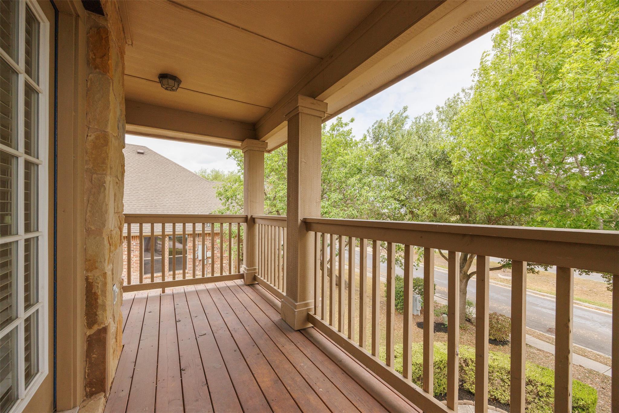 1072 Four Seasons Farm Dr, Kyle, TX 78640