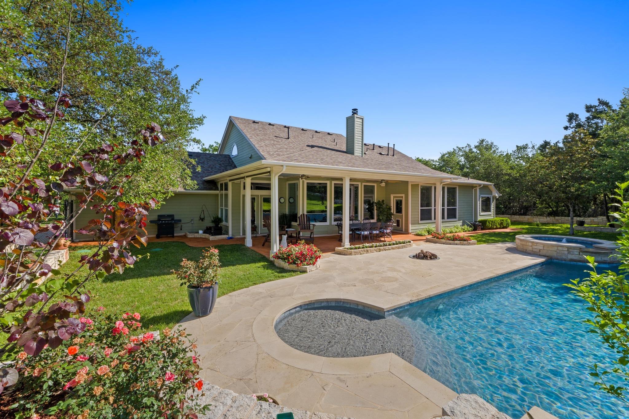 135 N TUMBLEWEED Trl, Austin, TX 78733