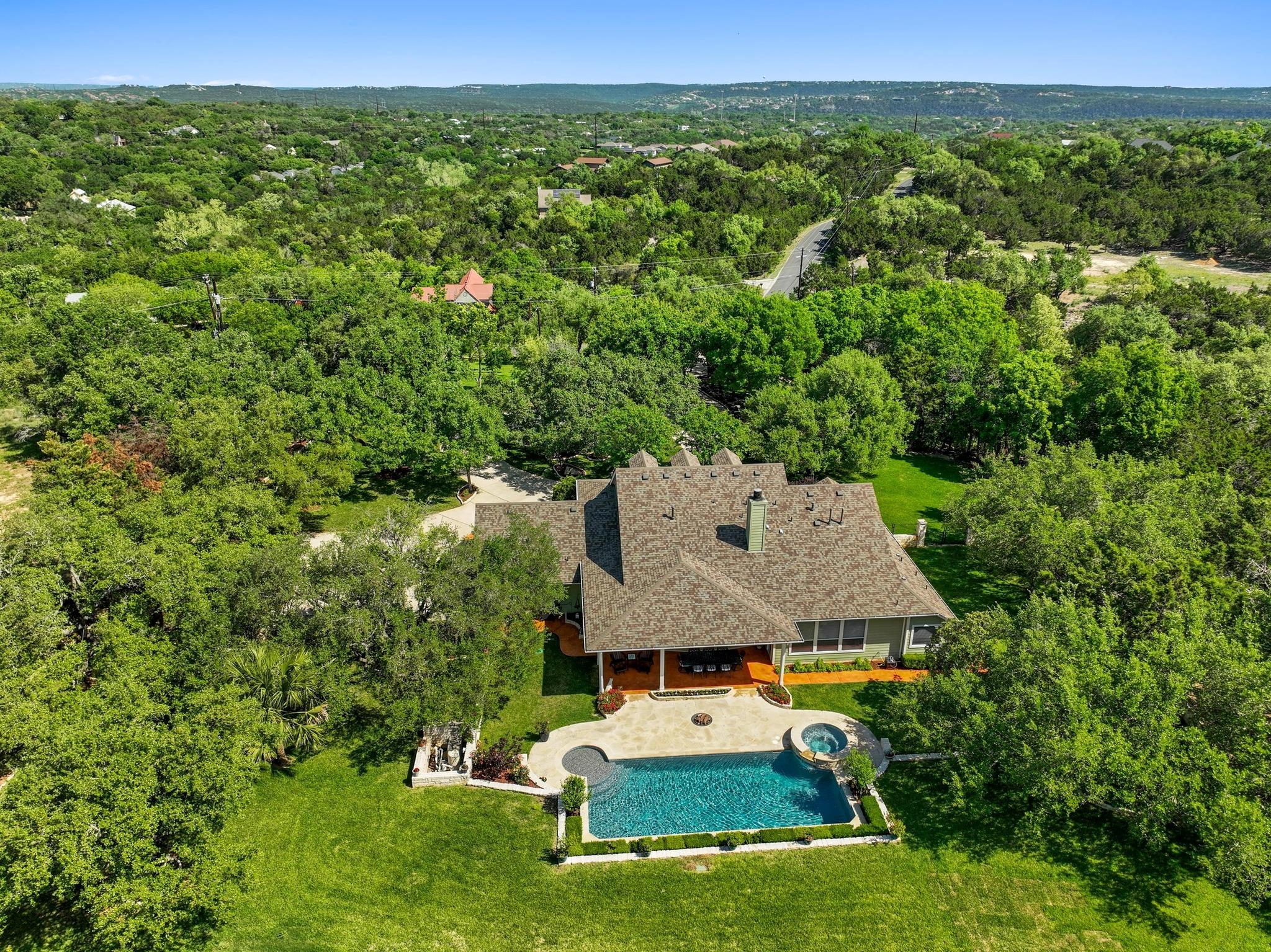 135 N TUMBLEWEED Trl, Austin, TX 78733