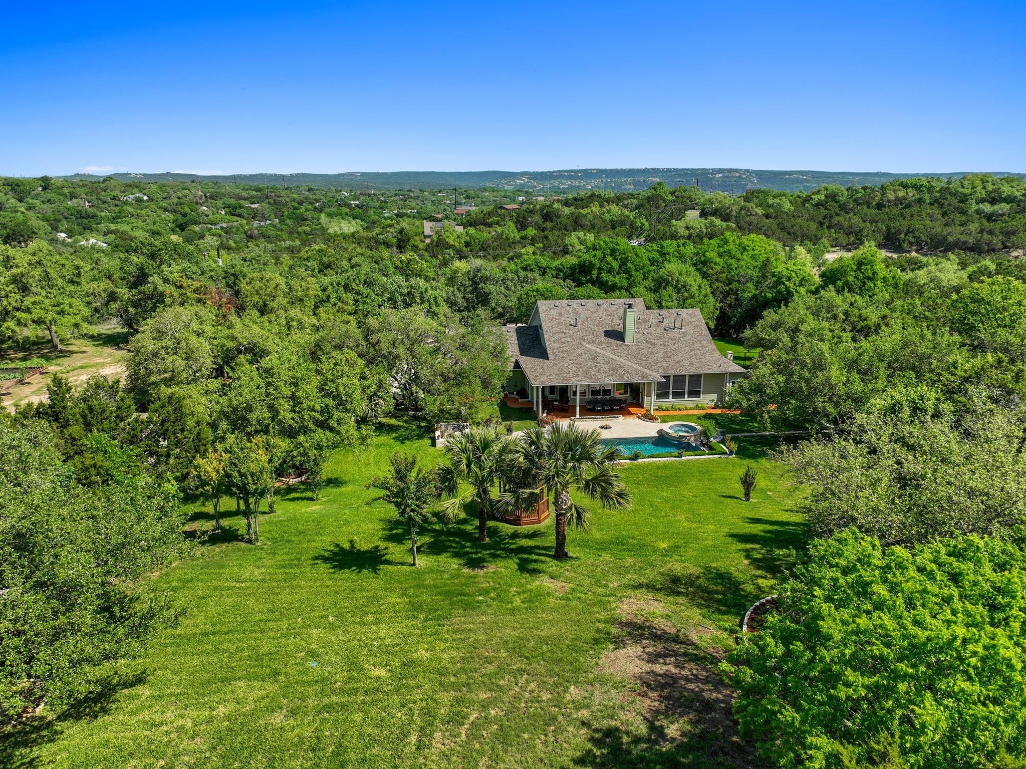 135 N TUMBLEWEED Trl, Austin, TX 78733