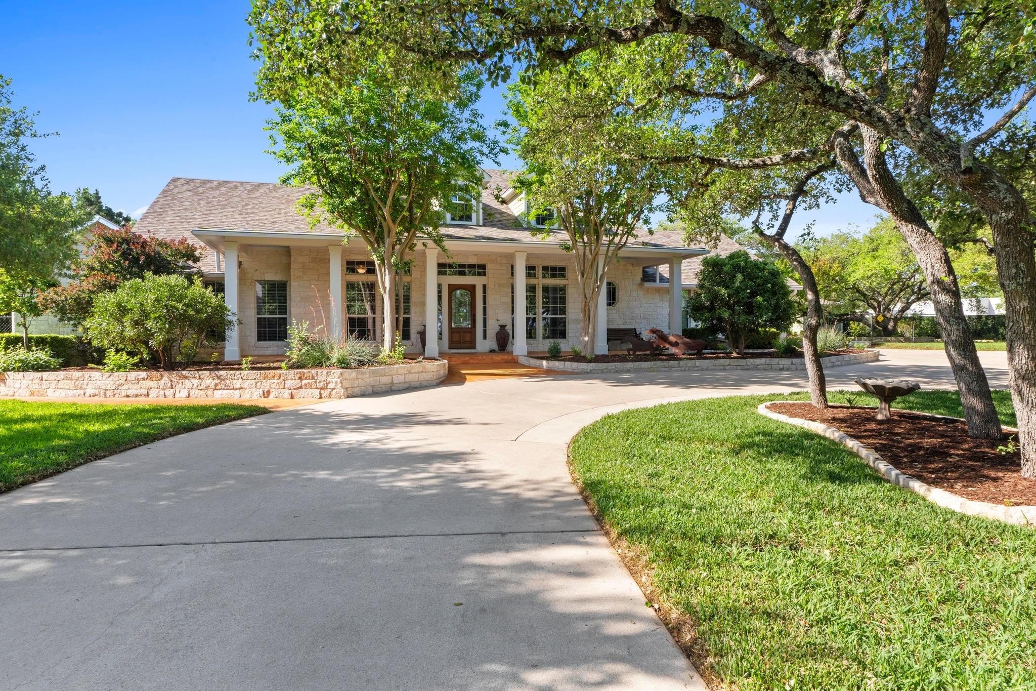 135 N TUMBLEWEED Trl, Austin, TX 78733