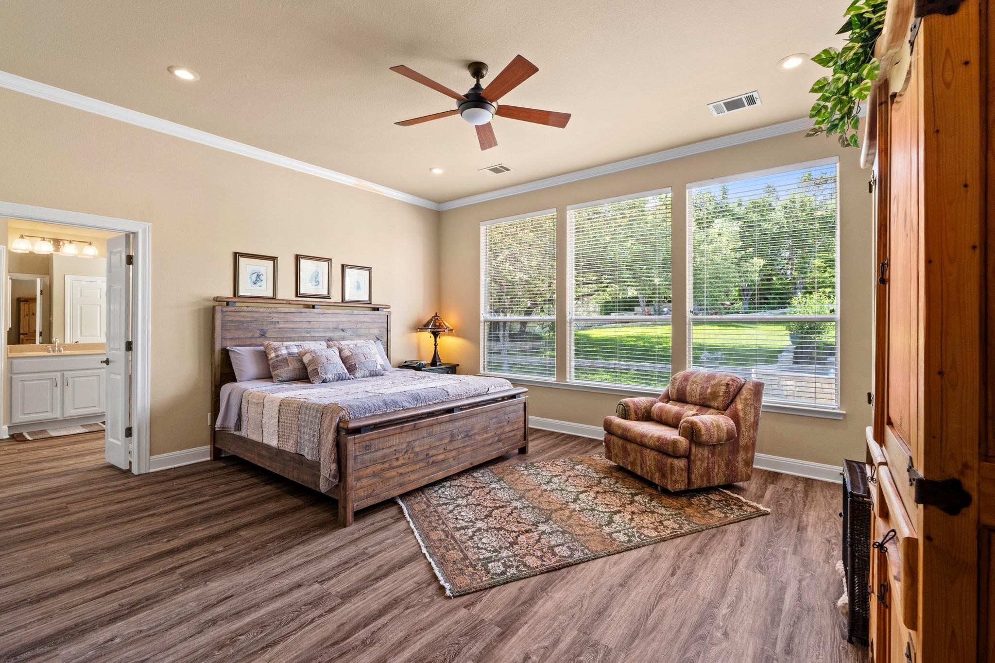 135 N TUMBLEWEED Trl, Austin, TX 78733