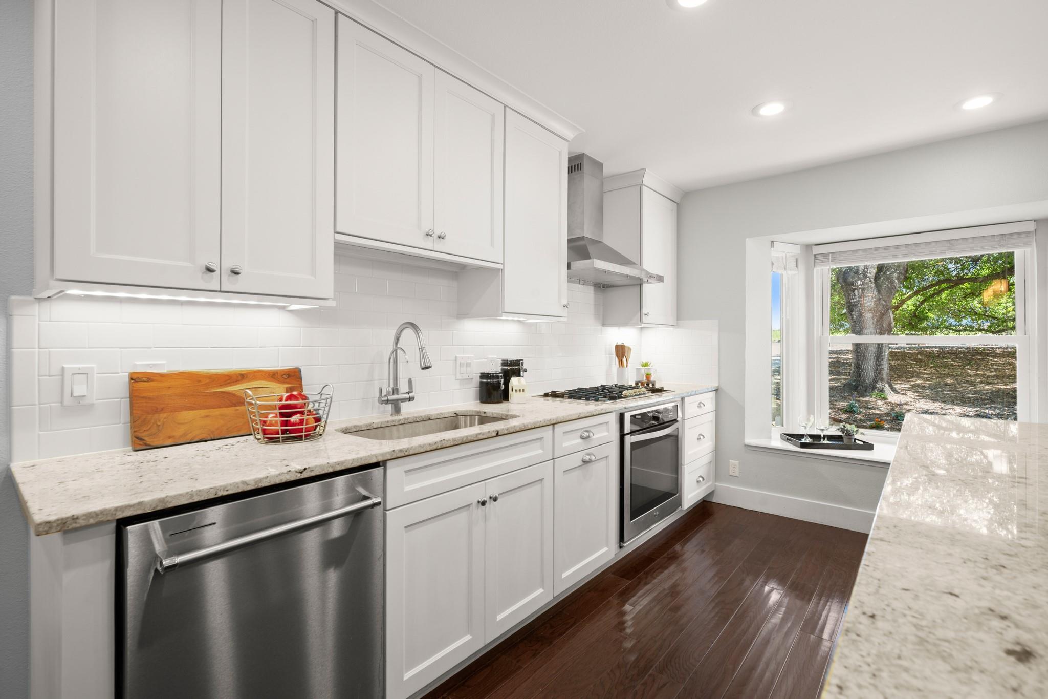 5604 Penick Dr, Austin, TX 78741